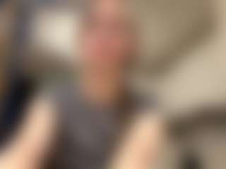 RobbynOkihara's Live Sex Cam Show