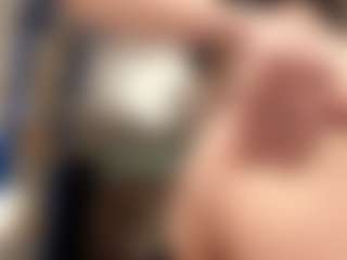 RobbynOkihara's Live Sex Cam Show