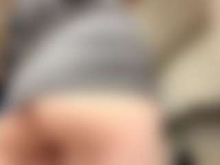 Live cam show with RobbynOkihara - Ddlg on Cam Slut
