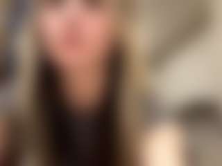 RobbynOkihara's Live Sex Cam Show