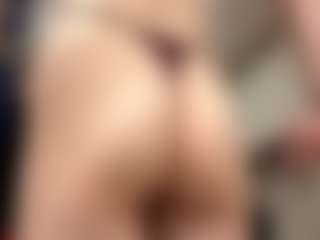 RobbynOkihara's Live Sex Cam Show