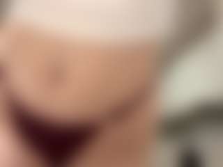RobbynOkihara's Live Sex Cam Show