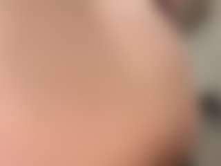 RobbynOkihara's Live Sex Cam Show