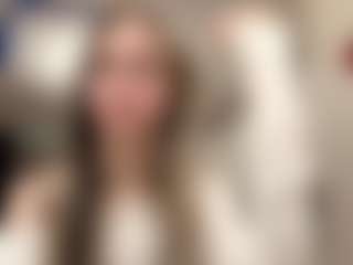 RobbynOkihara's Live Sex Cam Show