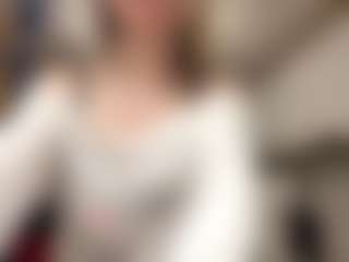 RobbynOkihara's Live Sex Cam Show