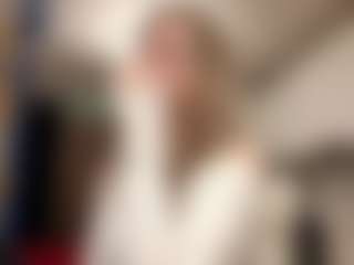RobbynOkihara's Live Sex Cam Show