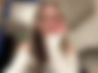 RobbynOkihara's Live Sex Cam Show