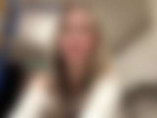 RobbynOkihara's Live Sex Cam Show
