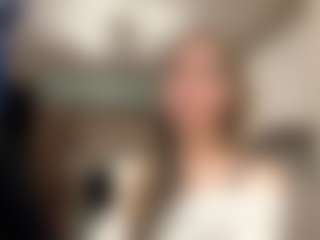 RobbynOkihara's Live Sex Cam Show