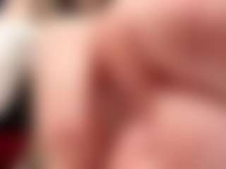 RobbynOkihara's Live Sex Cam Show