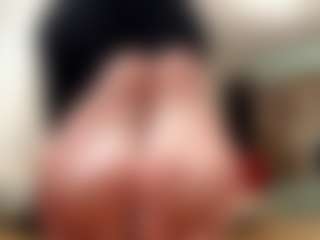 RobbynOkihara's Live Sex Cam Show