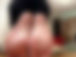 RobbynOkihara's Live Sex Cam Show