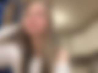RobbynOkihara's Live Sex Cam Show