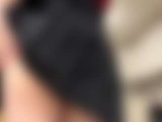 RobbynOkihara's Live Sex Cam Show
