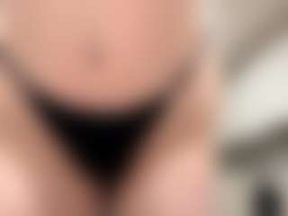 RobbynOkihara's Live Sex Cam Show