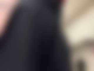 RobbynOkihara's Live Sex Cam Show