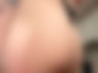 Live cam show with RobbynOkihara - New Tattoos on Camsoda