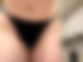 RobbynOkihara's Live Sex Cam Show