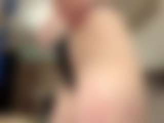 RobbynOkihara's Live Sex Cam Show