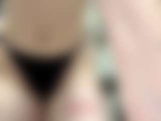 RobbynOkihara's Live Sex Cam Show