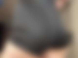 RobbynOkihara's Live Sex Cam Show