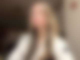 RobbynOkihara's Live Sex Cam Show