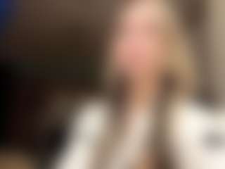 RobbynOkihara's Live Sex Cam Show