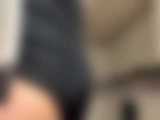 RobbynOkihara's Live Sex Cam Show
