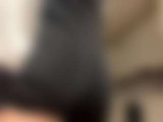 RobbynOkihara's Live Sex Cam Show