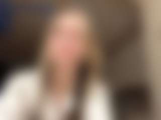 RobbynOkihara's Live Sex Cam Show