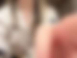 RobbynOkihara's Live Sex Cam Show