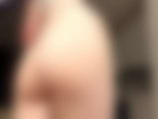 RobbynOkihara's Live Sex Cam Show