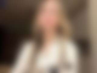 RobbynOkihara's Live Sex Cam Show