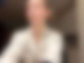 RobbynOkihara's Live Sex Cam Show