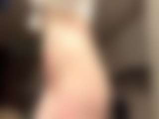 RobbynOkihara's Live Sex Cam Show