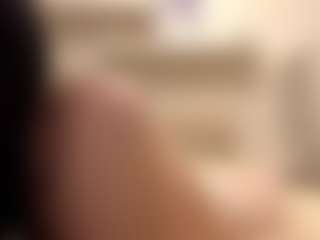 Live cam show with RobbynOkihara - Blonde Hair on Fling VIP Chat