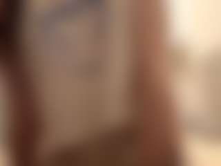 RobbynOkihara's Live Sex Cam Show