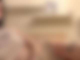Live cam show with RobbynOkihara - Blonde Hair on friskycurves.com