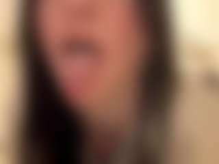 RobbynOkihara's Live Sex Cam Show