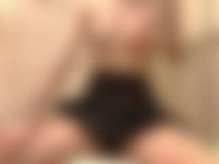 Live cam show with RobbynOkihara - Control on Camsoda