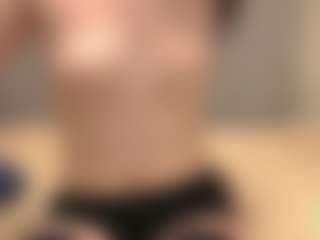 Live cam show with RobbynOkihara - Erotic Dance on Camsoda Late Night