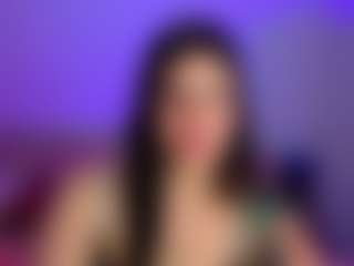 Live cam show with SweetAlessa - Athletic Teen (18+) on CamwithHer