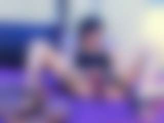 calioperoux's Live Sex Cam Show