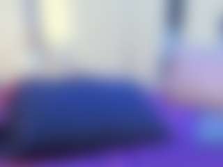 calioperoux's Live Sex Cam Show