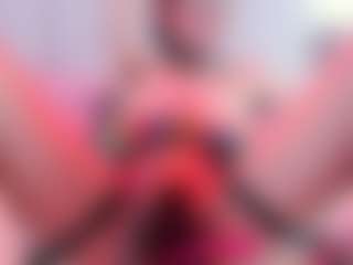 calioperoux's Live Sex Cam Show