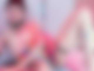 Live cam show with calioperoux - Double Penetration on TeamSkeetLive