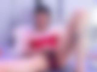 calioperoux's Live Sex Cam Show