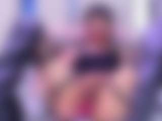 calioperoux's Live Sex Cam Show