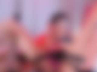 calioperoux's Live Sex Cam Show