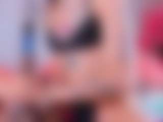 Live cam show with calioperoux - Petite on Camsoda